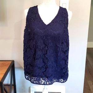 Banana Republic navy lace sleeveless top